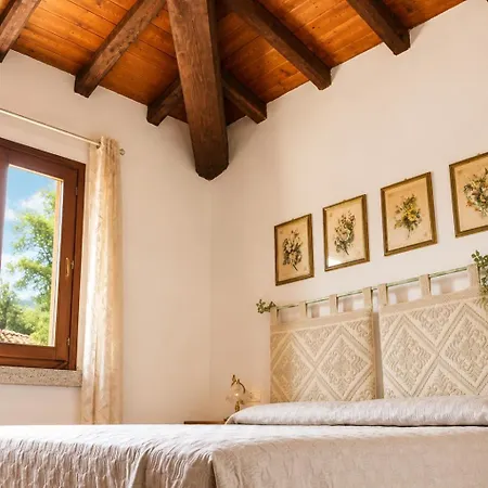 Hébergement de vacances Rosa 4 *